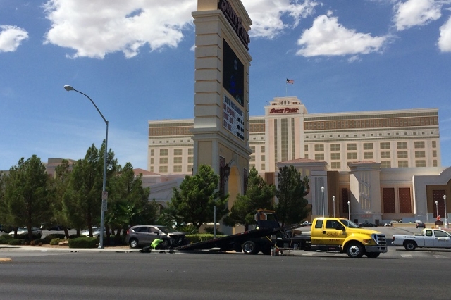 Crash closes southbound Las Vegas Boulevard at Silverado Ranch | Las Vegas  Review-Journal