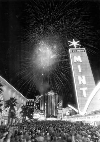 Vintage Las Vegas — Fremont St, Las Vegas, New Year's Eve c. 1981