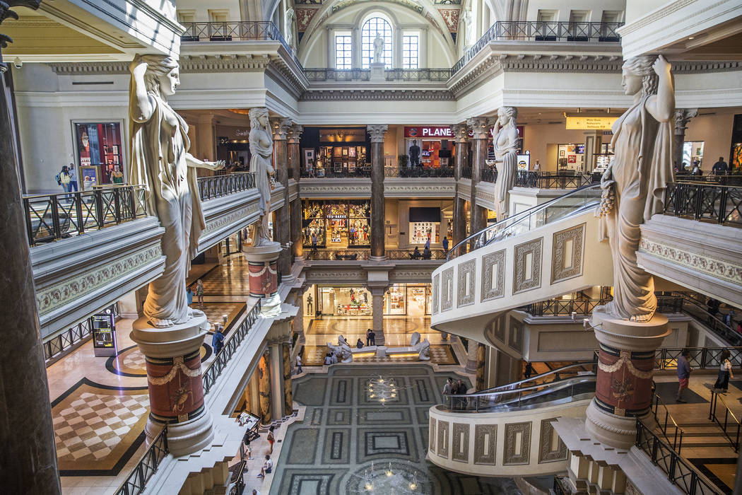 Something else the Romans conquered in Vegas: shoppers. Forum Shops, first  on the Strip, mark 25 years - Los Angeles Times