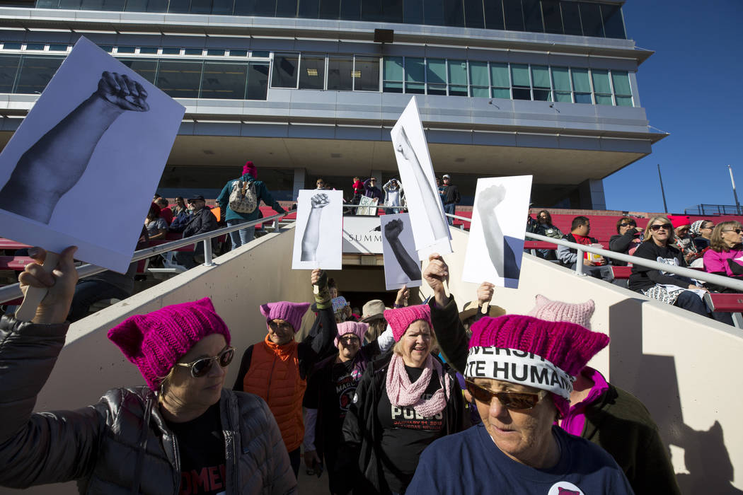 Thousands Rally At Las Vegas Womens March Las Vegas Review Journal 