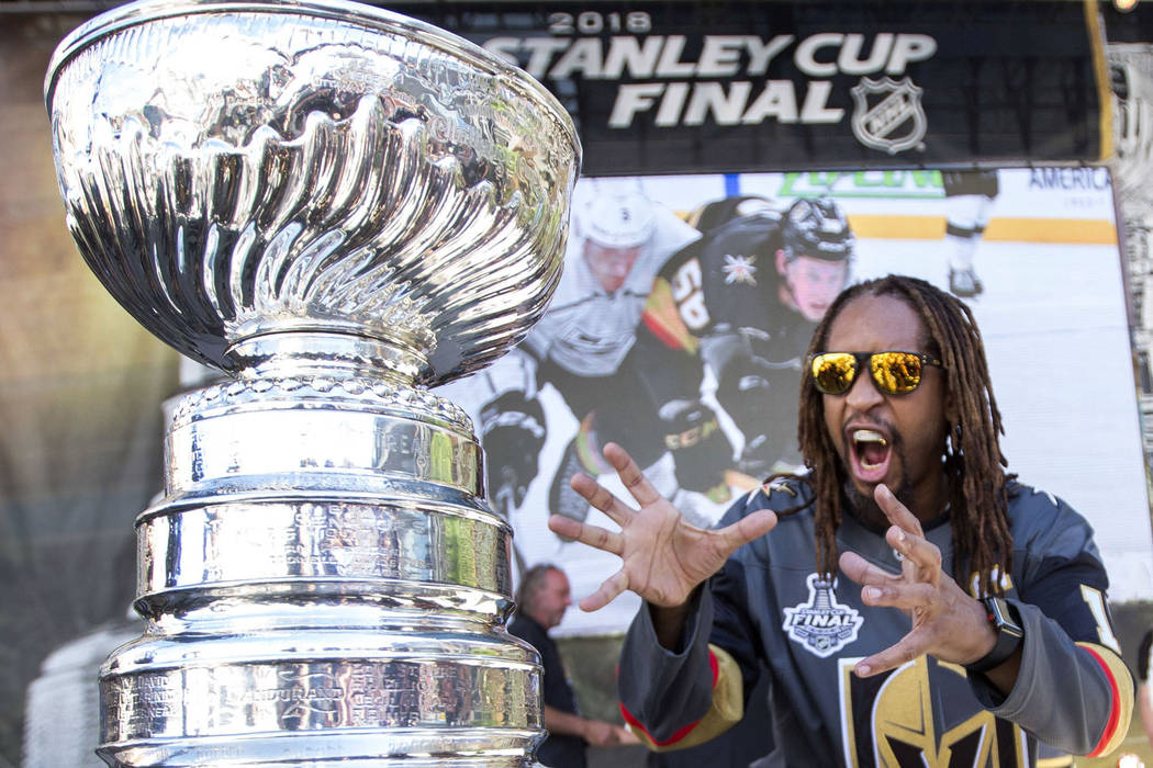 History of the Stanley Cup.  Stanley cup, Challenge cup, Hockey stanley cup