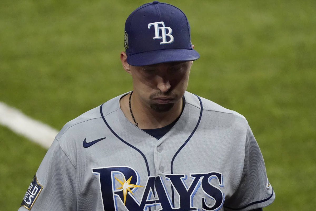 Blake Snell shouldn't have been pulled, ex-Las Vegas players say