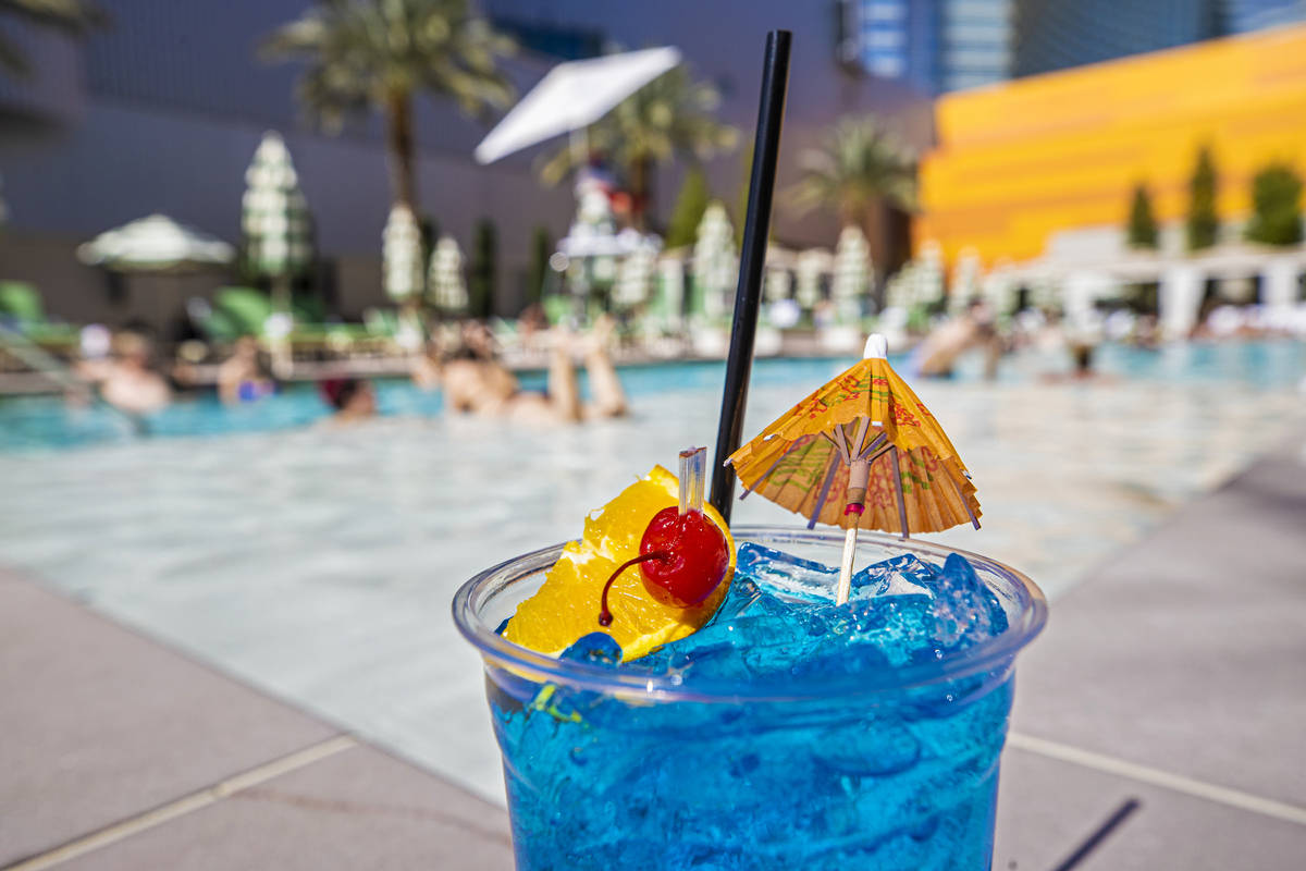 Pool season is heating up in Las Vegas: Travel Weekly