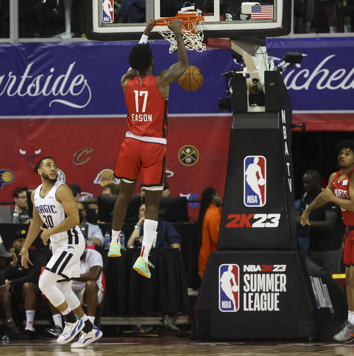 Huge dunk as No 1 pick Banchero records historic figures on NBA