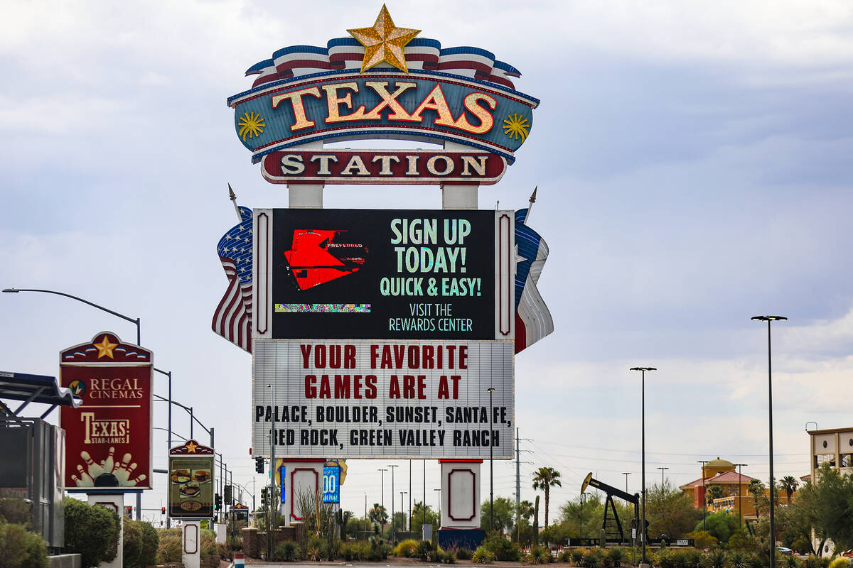 Station Casinos to demolish 3 closed properties, sell land | Las Vegas  Review-Journal