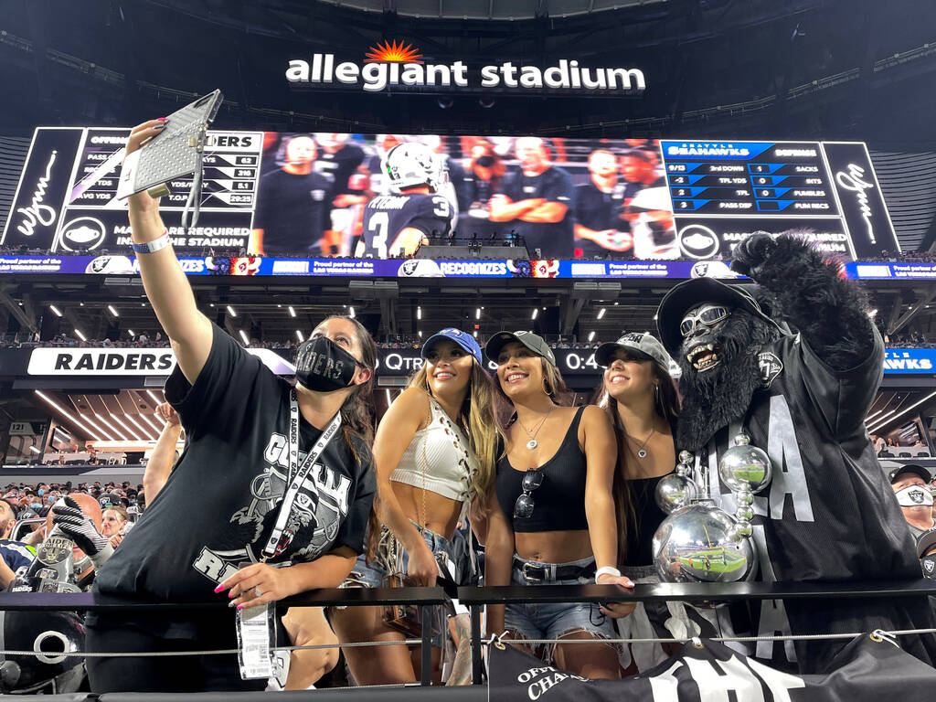 Raiders fans in Las Vegas bemoaned but far better than advertised
