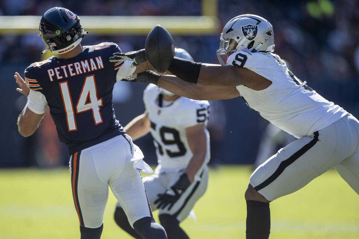 Raiders' Tyree Wilson gets 1st sack in loss to Chicago Bears